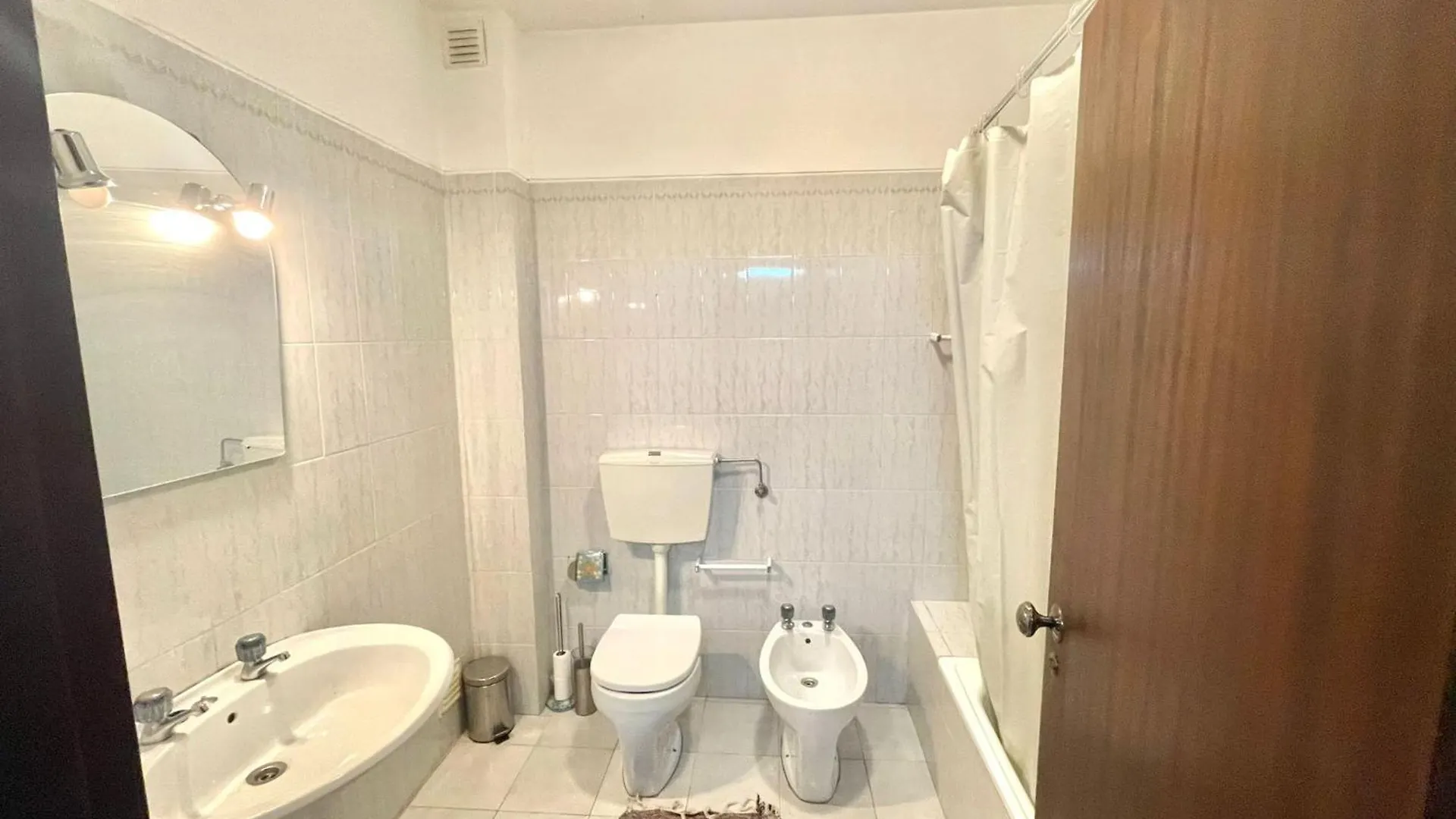 Amazing Studio Flat Αλμπουφέιρα 0*,  Πορτογαλία
